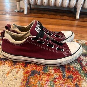 Converse Low Top Canvas Sneakers - Maroon color - size 12